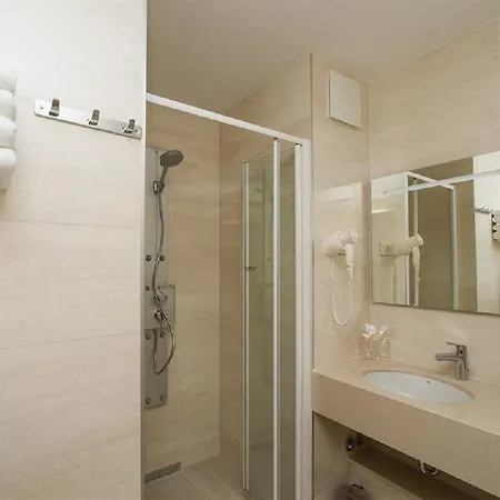 Hotel Biokovka 3*